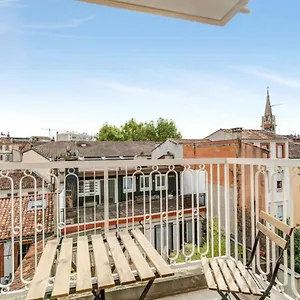 Appartement 2br In Colors With Balcony - Welkeys